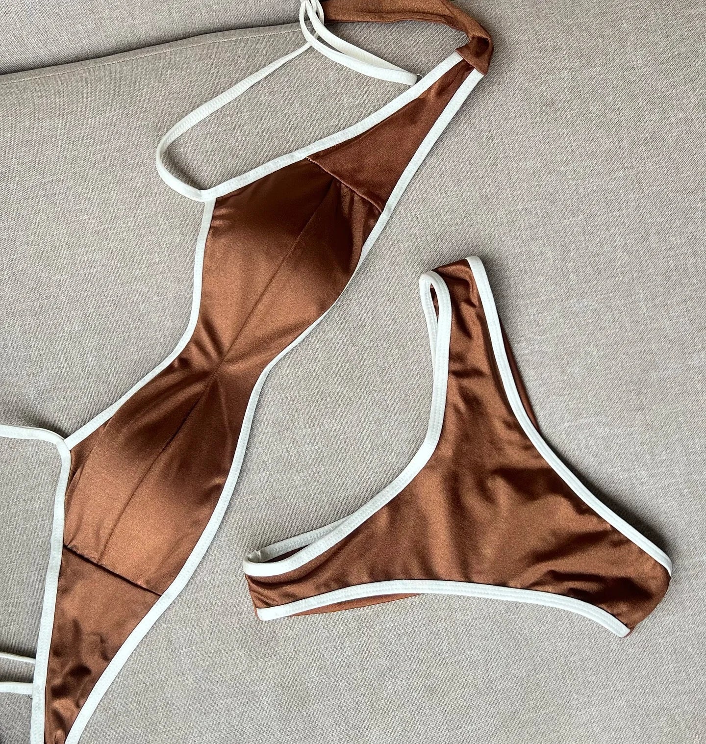 Bikini Camel Conjunto