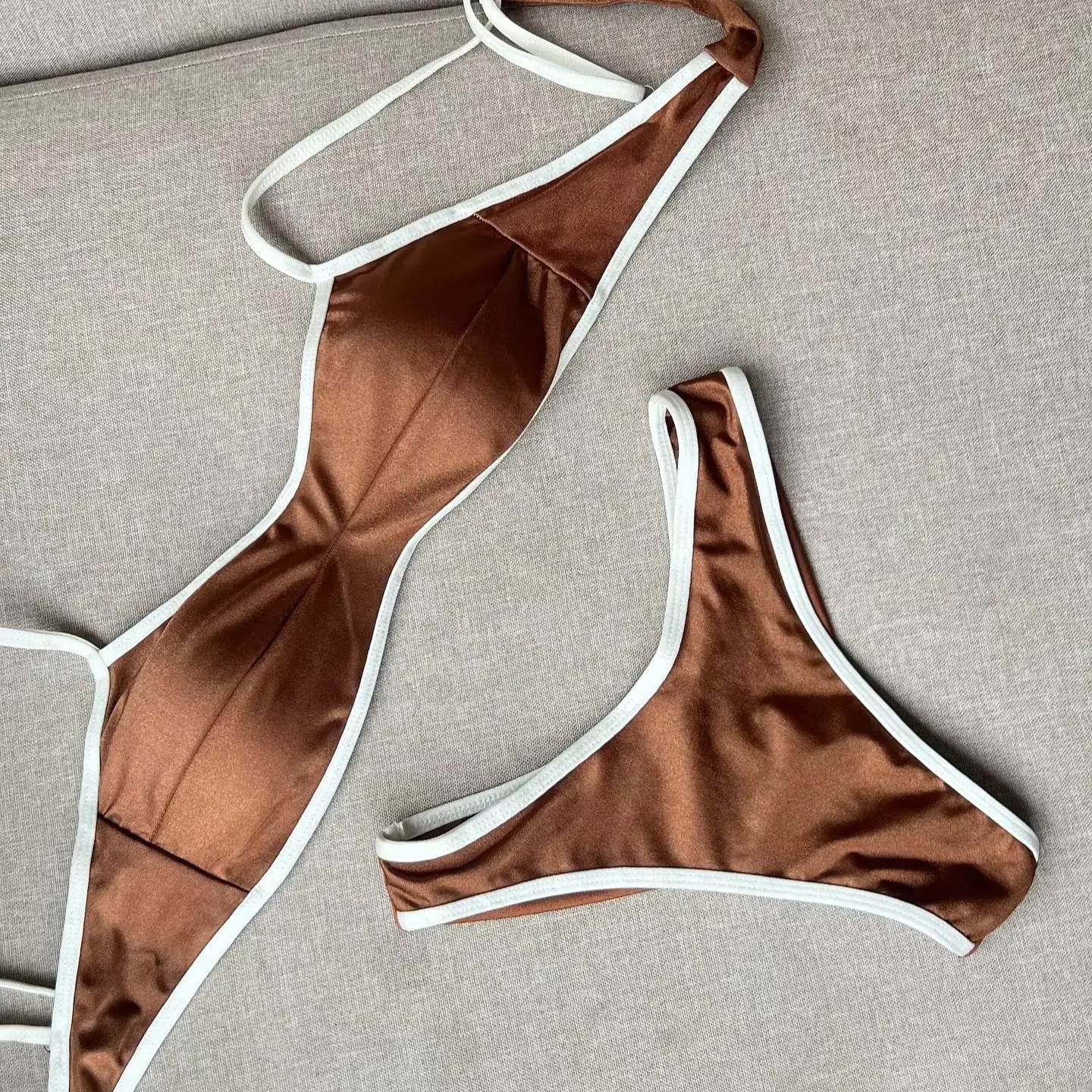 Bikini Camel Conjunto