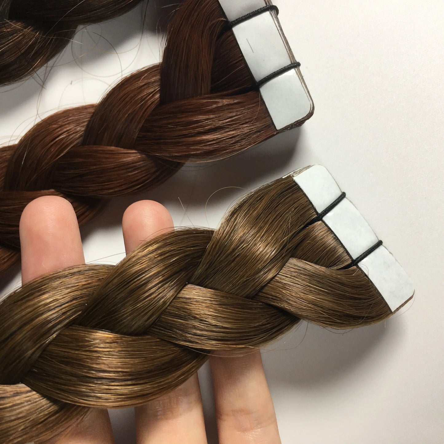 Extensiones ADHESIVAS  60 cm Largo Cabello Virgen 100 %